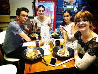 ��ɽ�����ѧ����,���»�����ѧУ